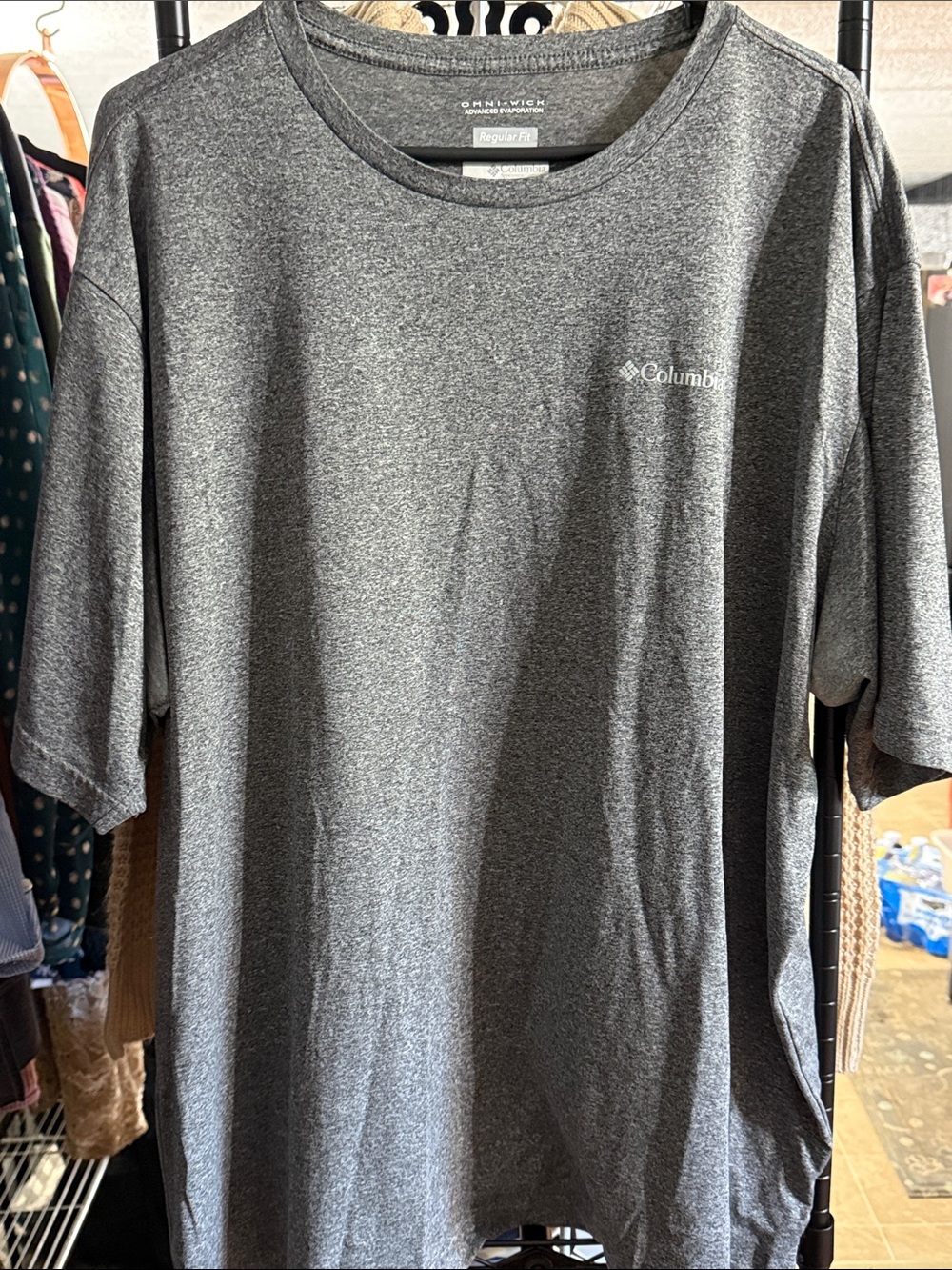 Columbia Men’s Gray Heather Short-Sleeve Performance Tee
